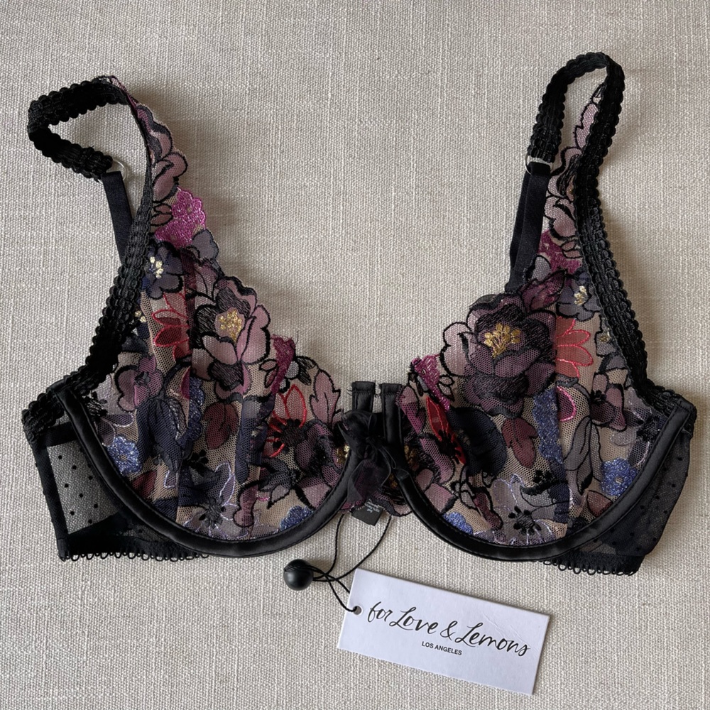 Victoria’s Secret Luella Floral Lace Bra